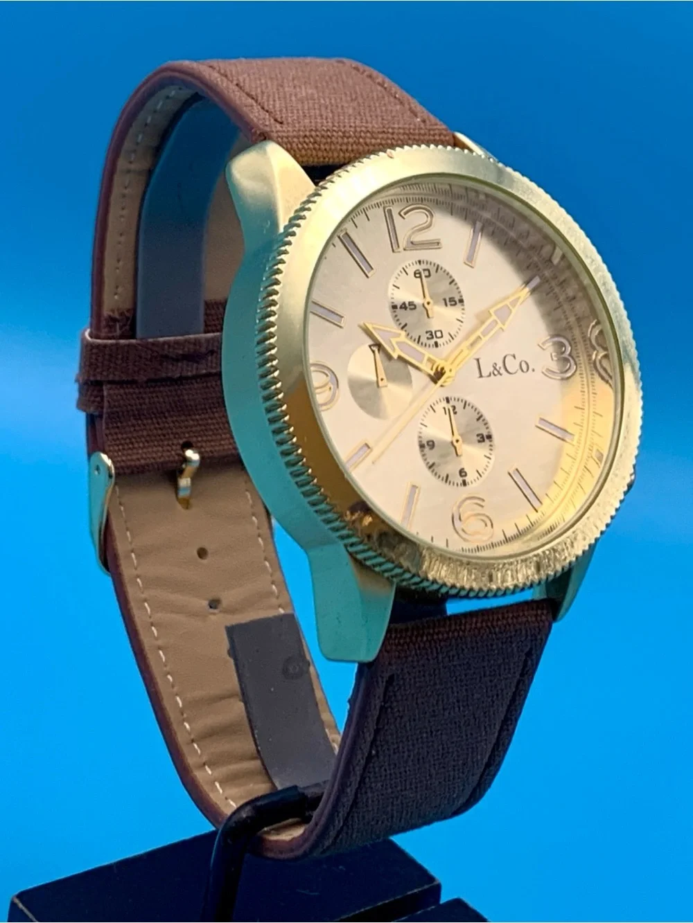 L&CO. Fashion Sport Quartz Wristwatch Faux Subdials Gold Tone Finish Working